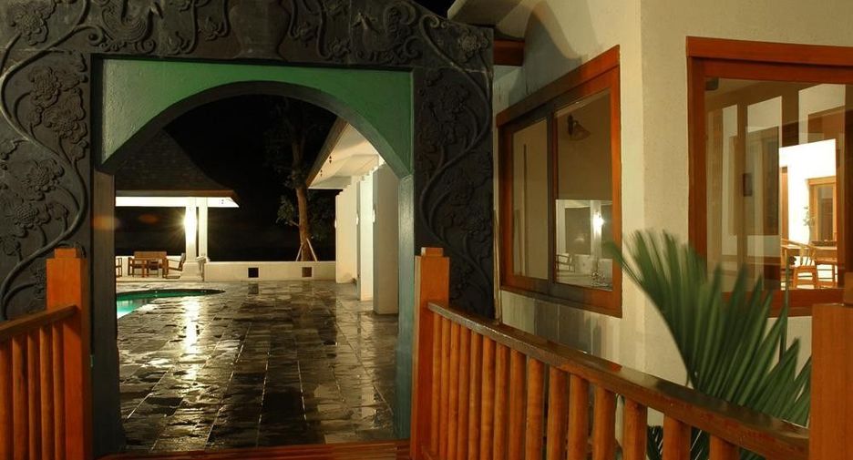 For rent 6 bedrooms villa in Mae Rim, Chiang Mai