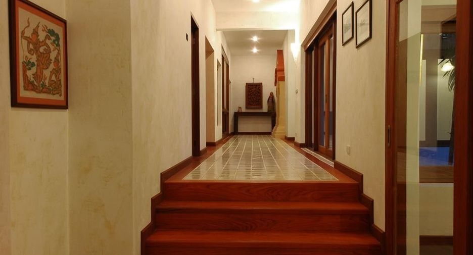 For rent 6 bedrooms villa in Mae Rim, Chiang Mai