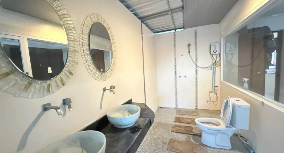 À vendre et à louer 2 chambres villa à Pran Buri, Prachuap Khiri Khan