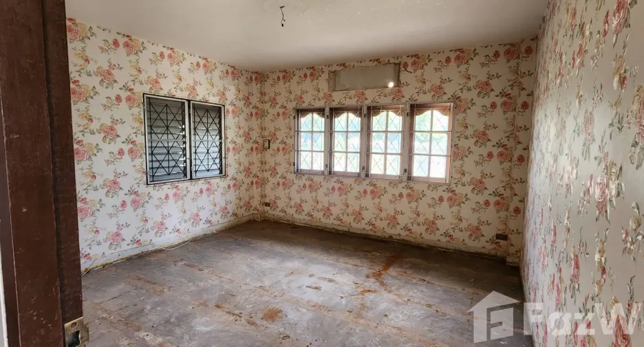 Продажа 4 спальни дом в Mueang Chiang Mai, Чианг Маи