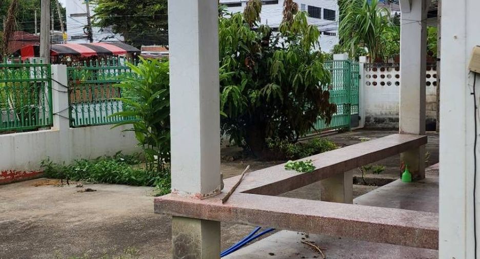 Продажа 4 спальни дом в Mueang Chiang Mai, Чианг Маи