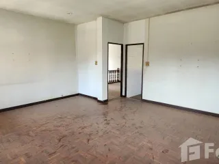 Продажа 4 спальни дом в Mueang Chiang Mai, Чианг Маи