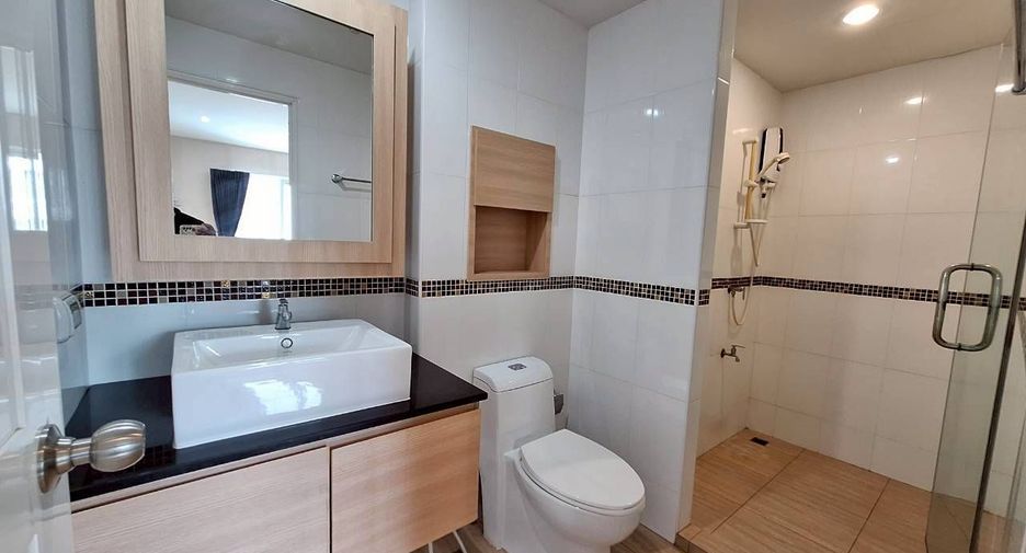 For rent 2 bedrooms condo in Hua Hin, Prachuap Khiri Khan