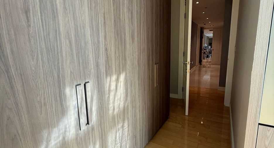 Продажа 6 спальни кондо в Патхум Щан, Бангкок