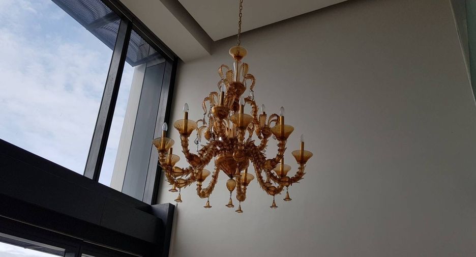 For sale 4 bedrooms condo in Sathon, Bangkok