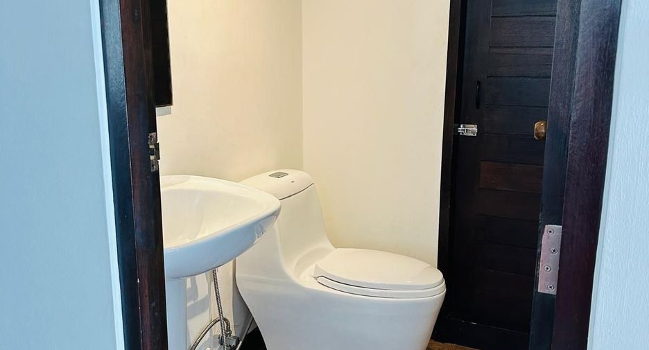 For rent 2 bedrooms townhouse in Ko Samui, Surat Thani