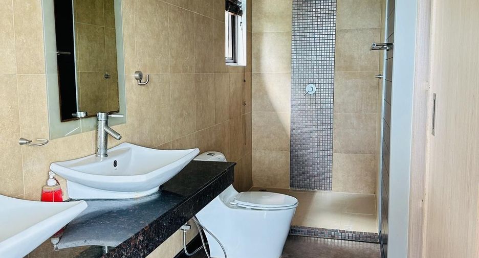 For rent 2 bedrooms townhouse in Ko Samui, Surat Thani
