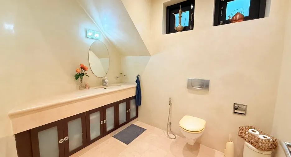 À vendre 5 chambres villa à Hua Hin, Prachuap Khiri Khan