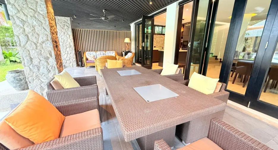 À vendre 5 chambres villa à Hua Hin, Prachuap Khiri Khan