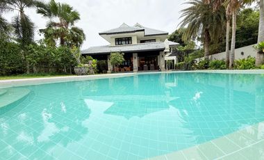 For sale 5 bedrooms villa in Hua Hin, Prachuap Khiri Khan