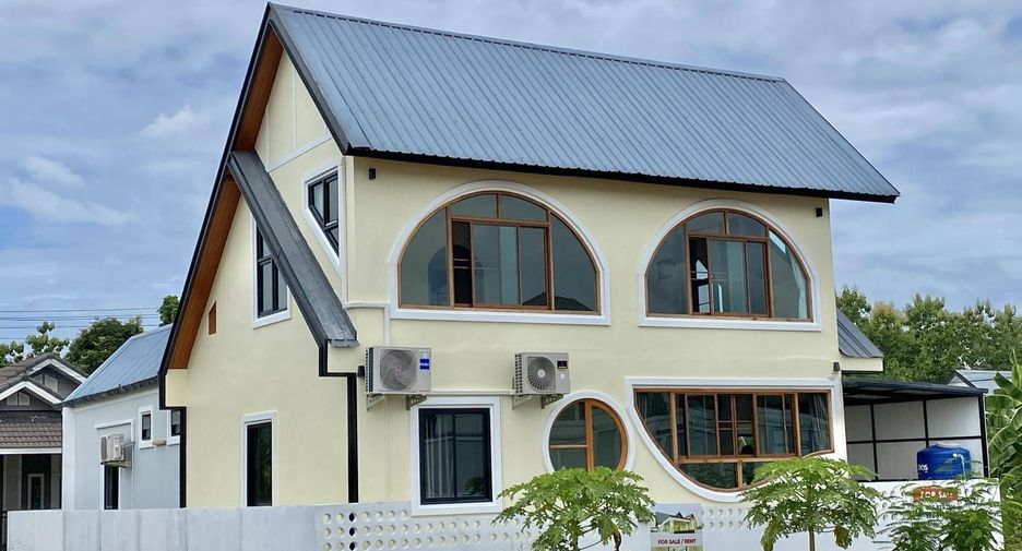 For sale 4 bedrooms house in Hang Dong, Chiang Mai
