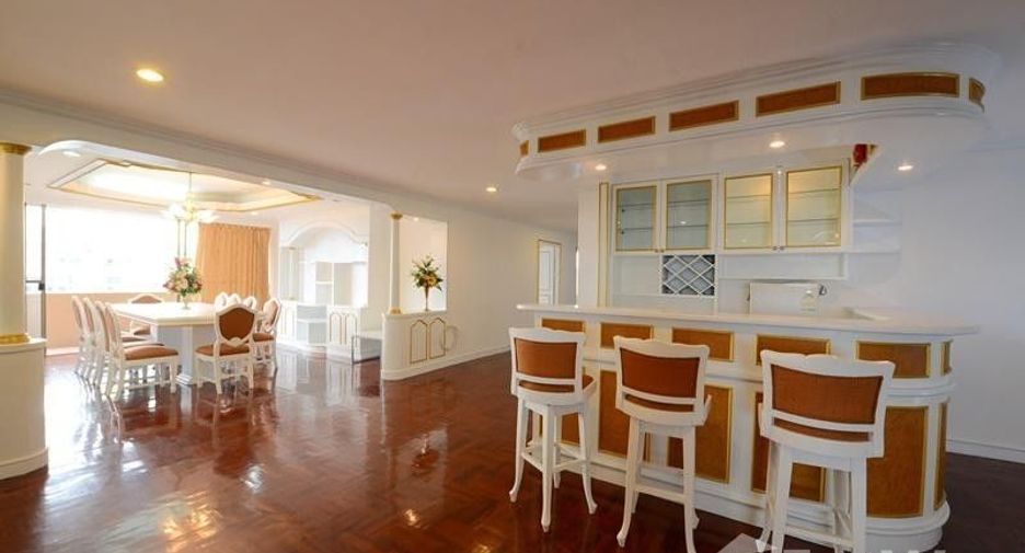 For sale and for rent 3 bedrooms condo in Watthana, Bangkok