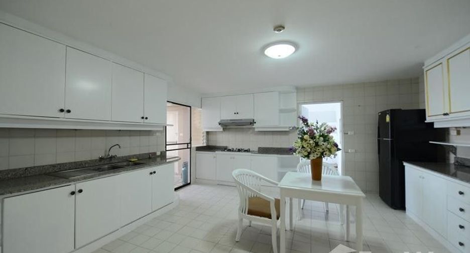For sale and for rent 3 bedrooms condo in Watthana, Bangkok
