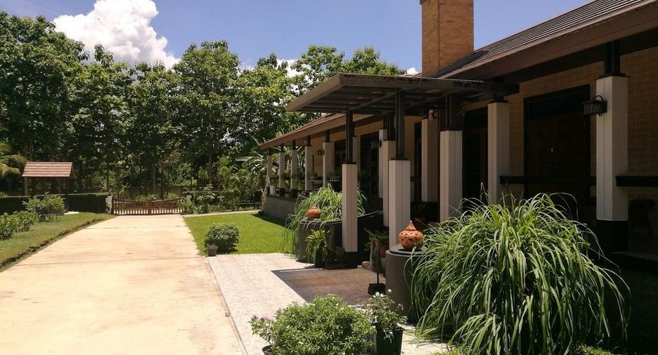 Villa en venta de 5 habitaciones en San Sai, Chiang Mai