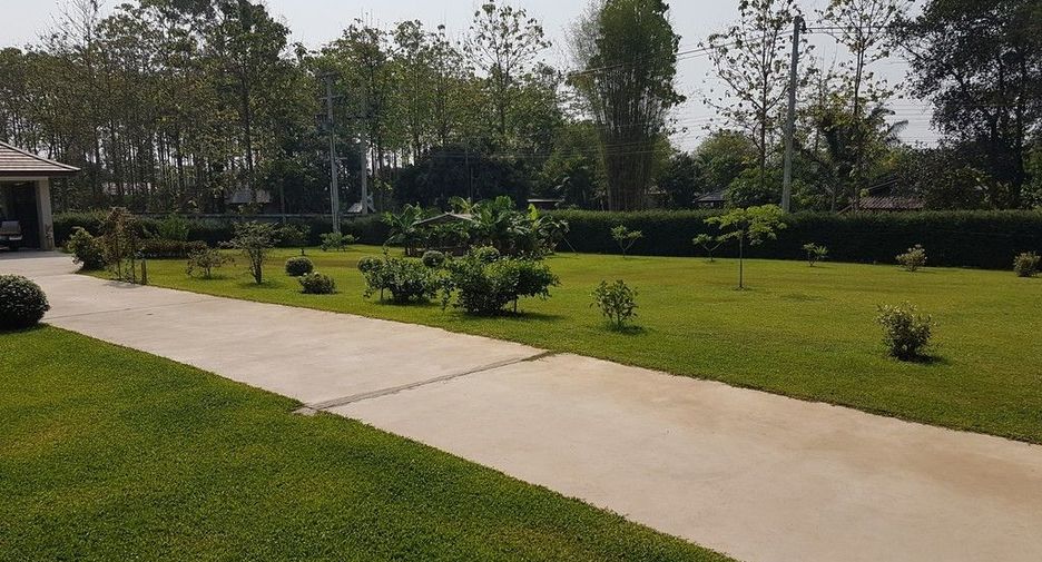 Villa en venta de 5 habitaciones en San Sai, Chiang Mai