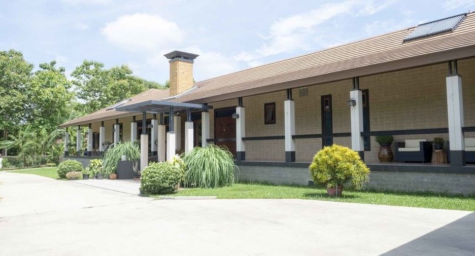 Villa en venta de 5 habitaciones en San Sai, Chiang Mai