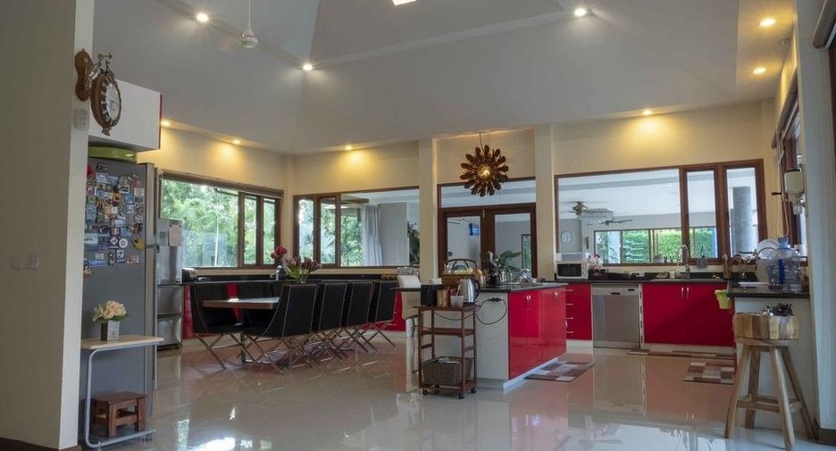 Villa en venta de 5 habitaciones en San Sai, Chiang Mai
