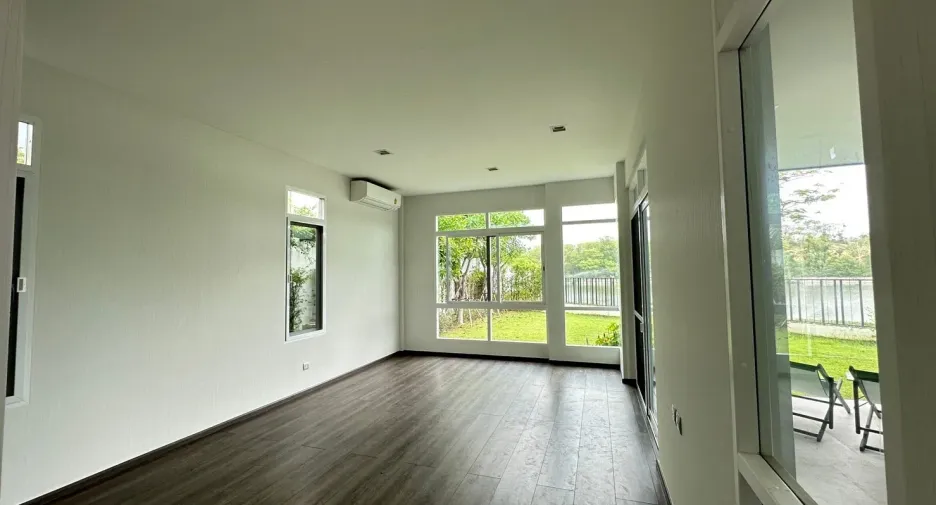Casa en alquiler de 5 habitaciones en Mueang Chiang Mai, Chiang Mai