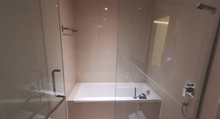 For sale and for rent 1 bed condo in Watthana, Bangkok
