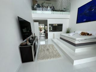 For sale 4 bedrooms villa in Ko Samui, Surat Thani