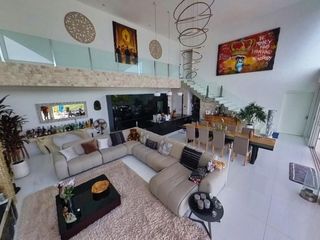 For sale 4 bedrooms villa in Ko Samui, Surat Thani
