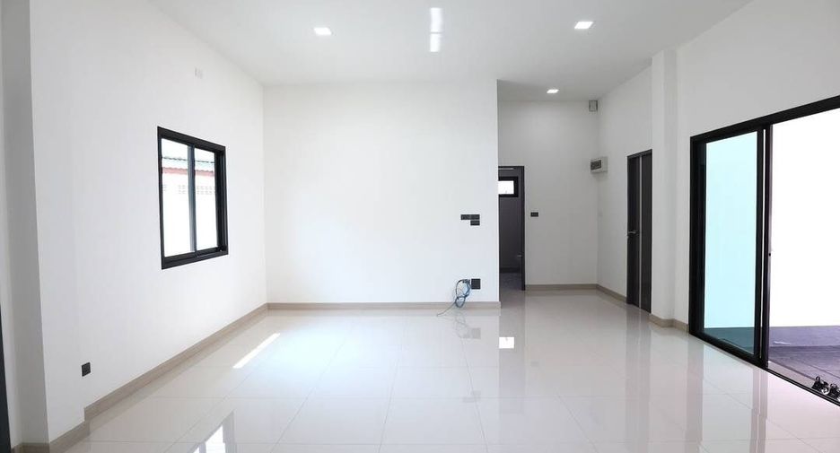 For sale 2 bedrooms house in San Kamphaeng, Chiang Mai