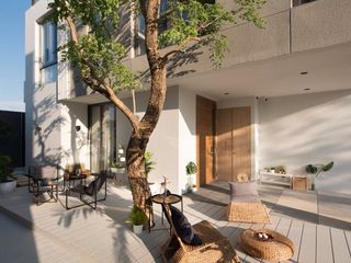 For sale 3 bedrooms townhouse in Phra Khanong, Bangkok