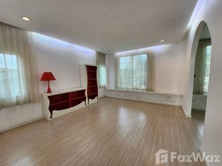 For sale and for rent 3 bedrooms house in Saraphi, Chiang Mai