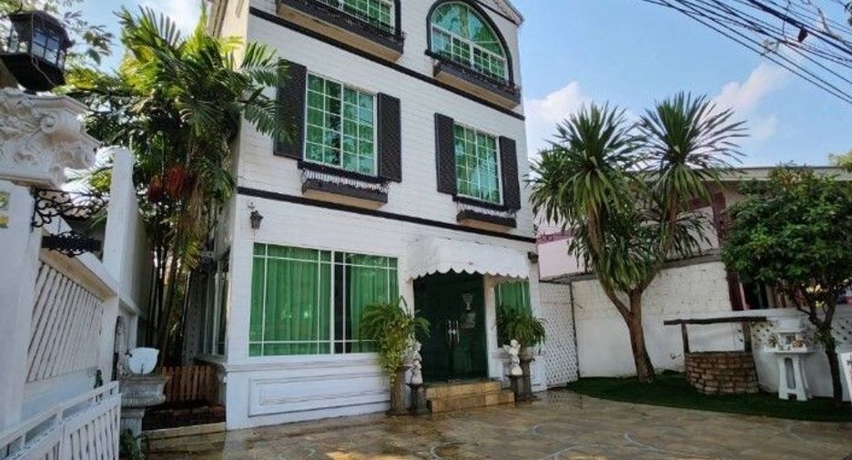 For sale and for rent 3 bedrooms house in Saraphi, Chiang Mai