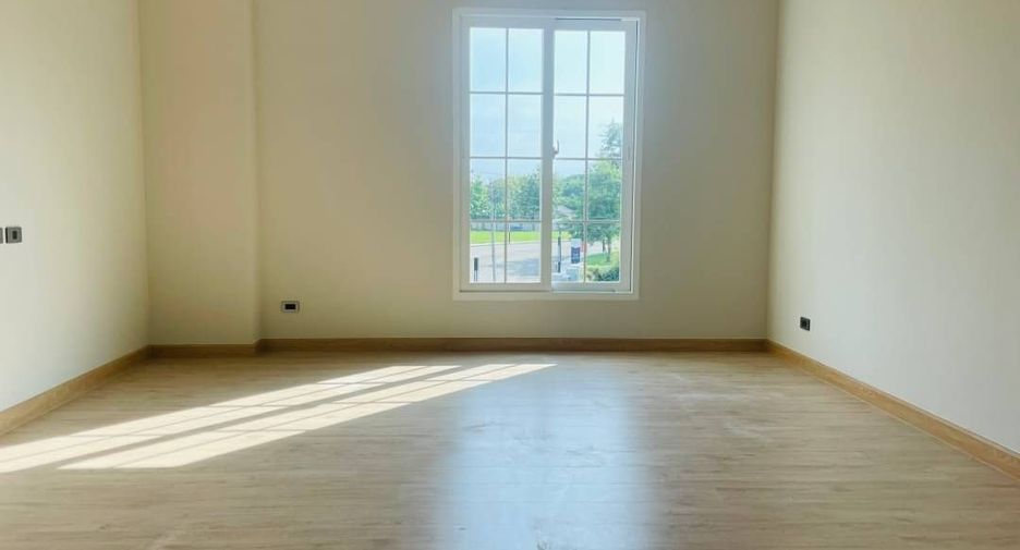 Casa en venta de 5 habitaciones en Hang Dong, Chiang Mai