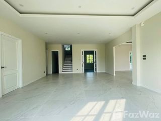 Casa en venta de 5 habitaciones en Hang Dong, Chiang Mai