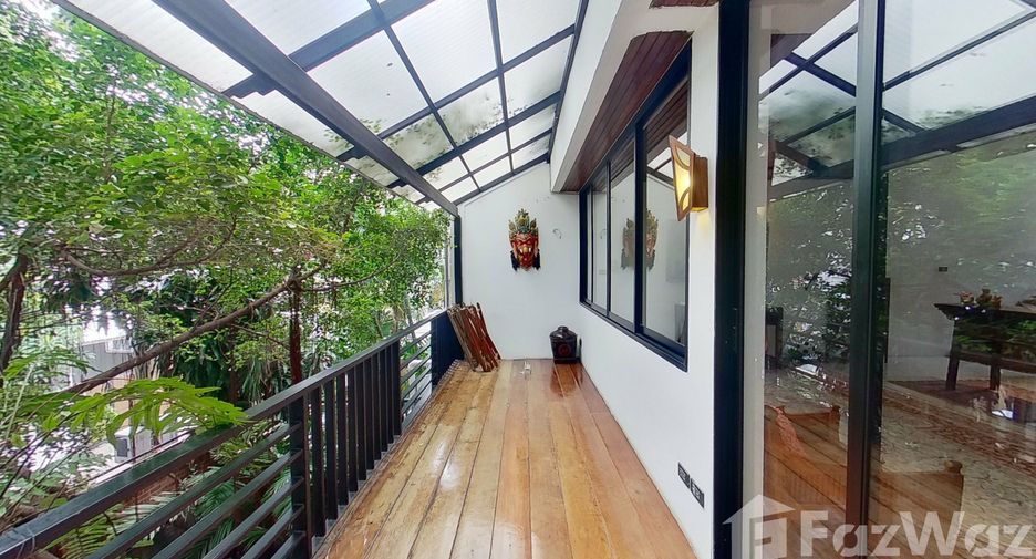 Reihenhaus zum Kauf mit 5 Zimmer in Sathon, Bangkok