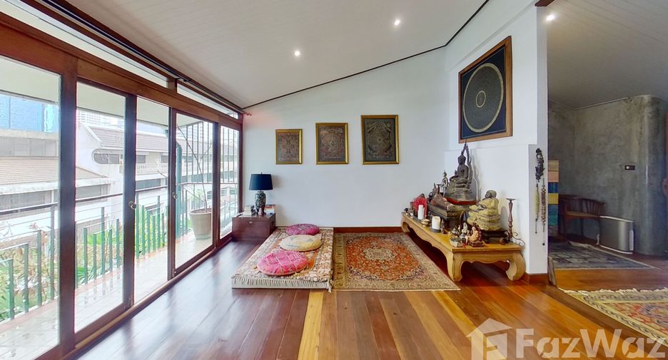 Reihenhaus zum Kauf mit 5 Zimmer in Sathon, Bangkok