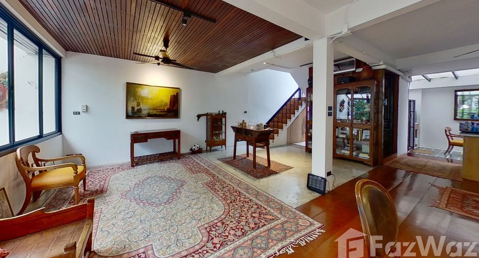 Reihenhaus zum Kauf mit 5 Zimmer in Sathon, Bangkok