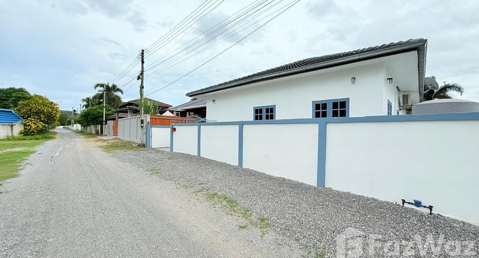 For sale 2 bedrooms villa in Hua Hin, Prachuap Khiri Khan