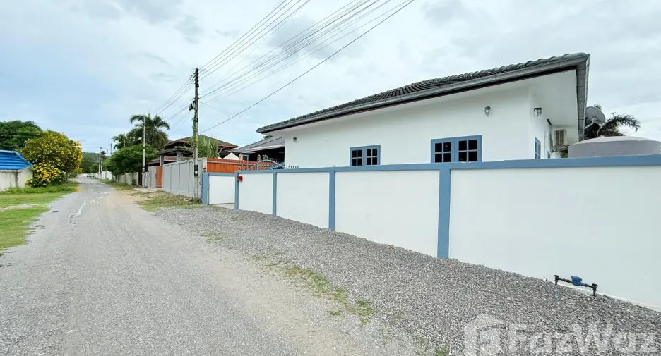 For sale 2 bedrooms villa in Hua Hin, Prachuap Khiri Khan