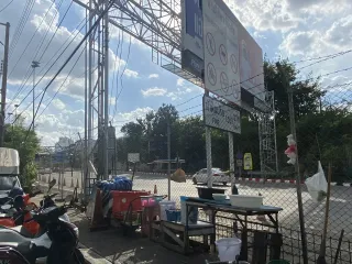 Продажа 5 спальни торговое помещение в Банг Рак, Бангкок