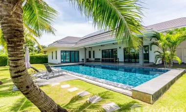 Villa en venta de 3 habitaciones en Cha Am, Phetchaburi