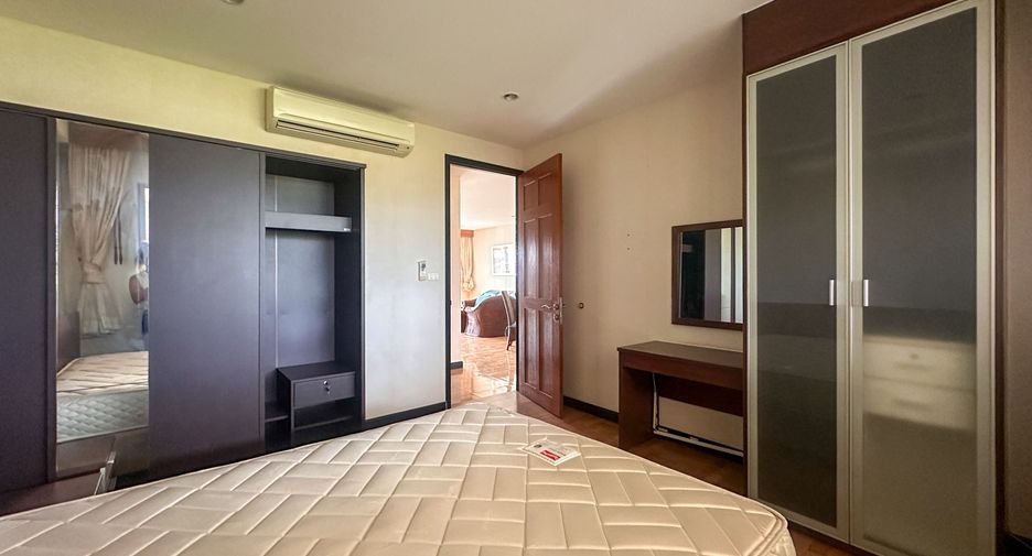 For sale 2 bedrooms condo in Cha Am, Phetchaburi