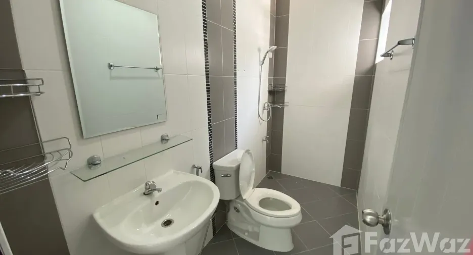 Haus zur Miete mit 3 Zimmer in Saraphi, Chiang Mai