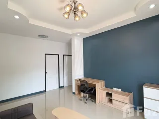 Haus zur Miete mit 3 Zimmer in Saraphi, Chiang Mai
