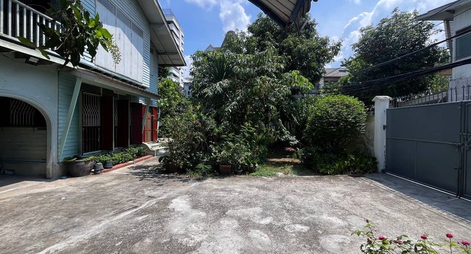 For sale land in Watthana, Bangkok