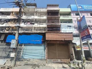 À vendre et à louer local commercial à Mueang Samut Prakan, Samut Prakan