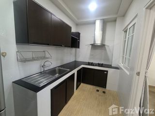 出租 4 卧室 联排别墅 在 Mueang Chiang Mai, Chiang Mai