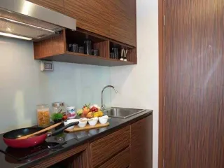 Condo en alquiler de 2 habitaciones en Mueang Chiang Mai, Chiang Mai