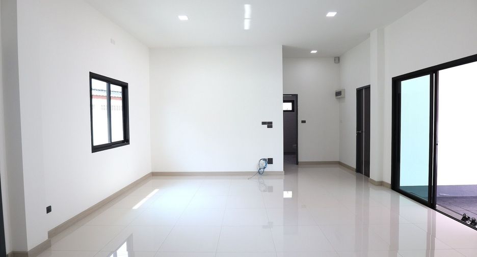 Casa en venta de 2 habitaciones en San Kamphaeng, Chiang Mai