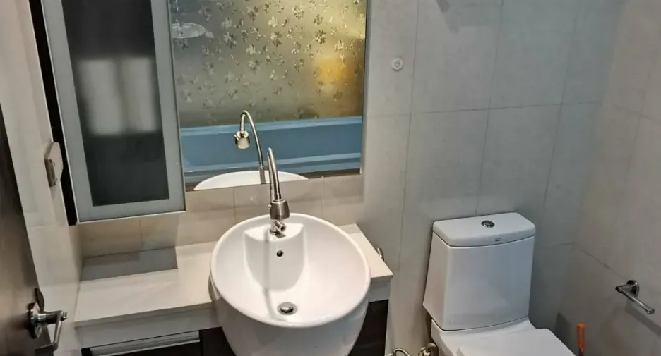 Wohnung zum Kauf und zur Miete mit 1 Zimmer in Khlong Toei, Bangkok