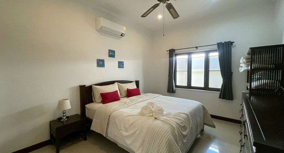 For rent 3 bedrooms villa in Hua Hin, Prachuap Khiri Khan