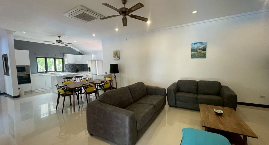 For rent 3 bedrooms villa in Hua Hin, Prachuap Khiri Khan