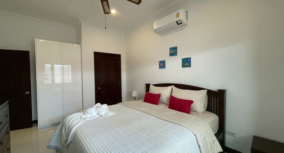For rent 3 bedrooms villa in Hua Hin, Prachuap Khiri Khan